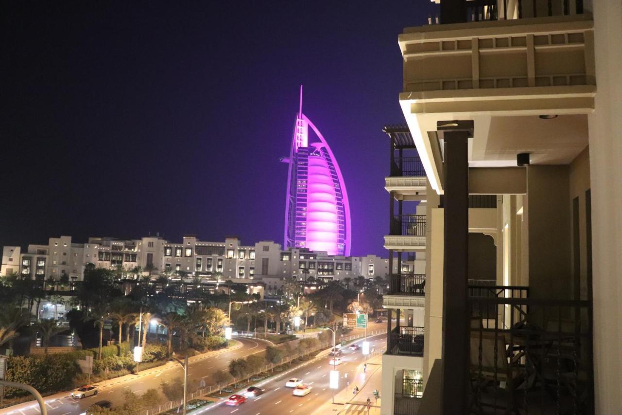 Veluxa - Luxury And Bright 1 Bedroom Apartment, Burj View! ドバイ エクステリア 写真